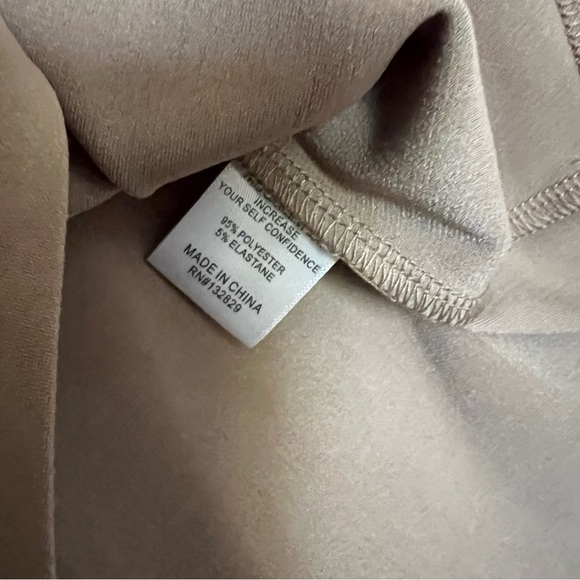 Song of Style Earnest Top - Picture 6 of 7